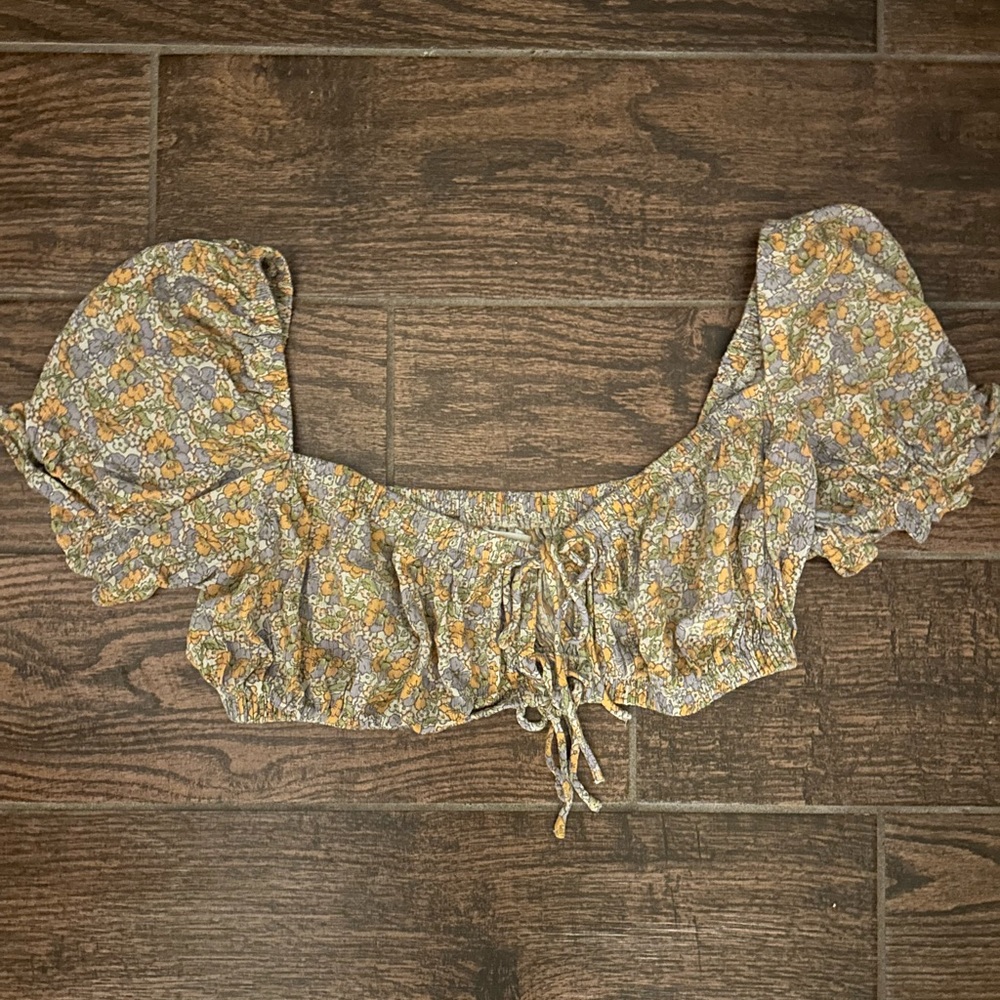 Urban Outfitters Floral Crop Top